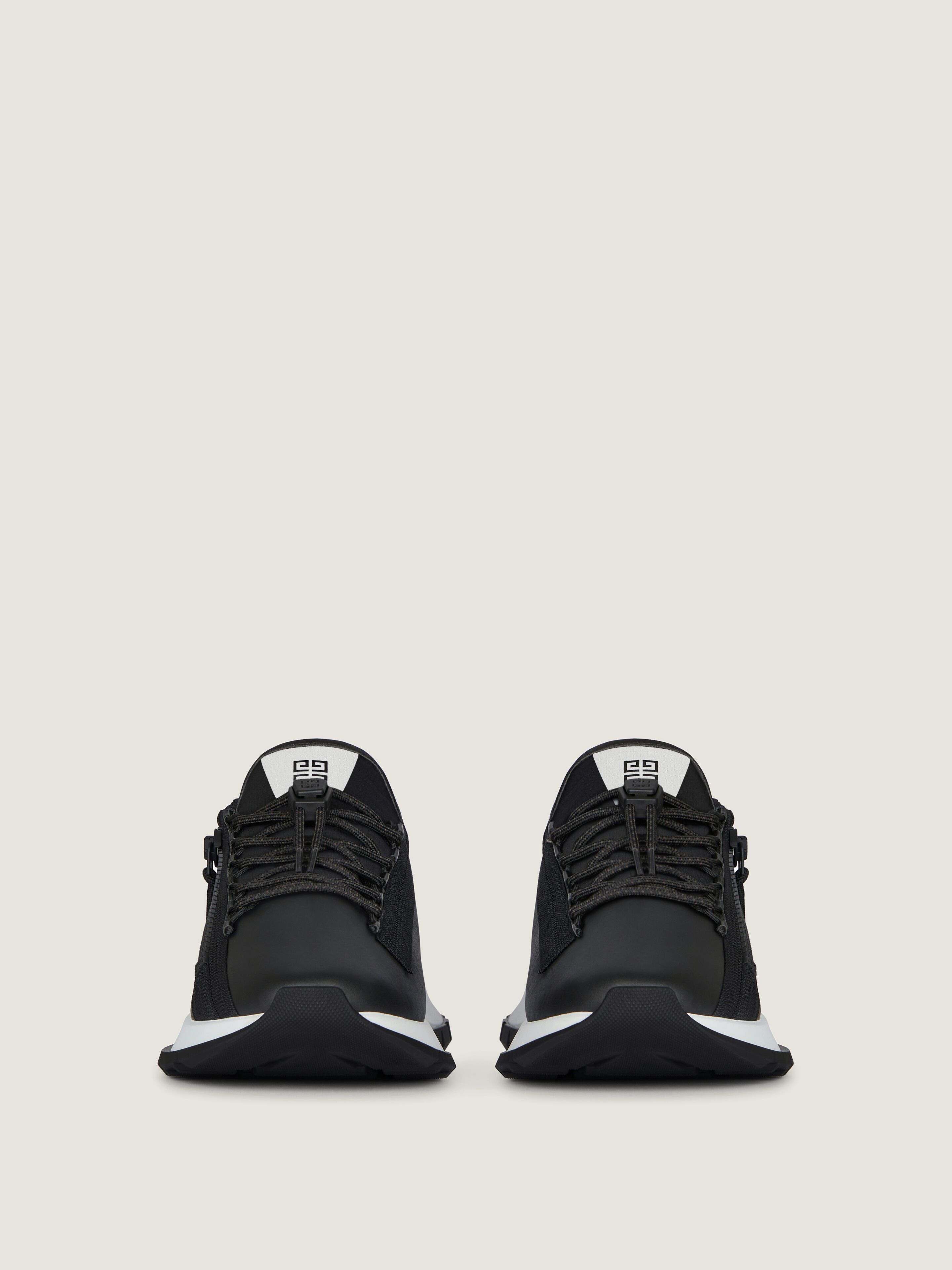Spectre sneakers in synthetic leather
